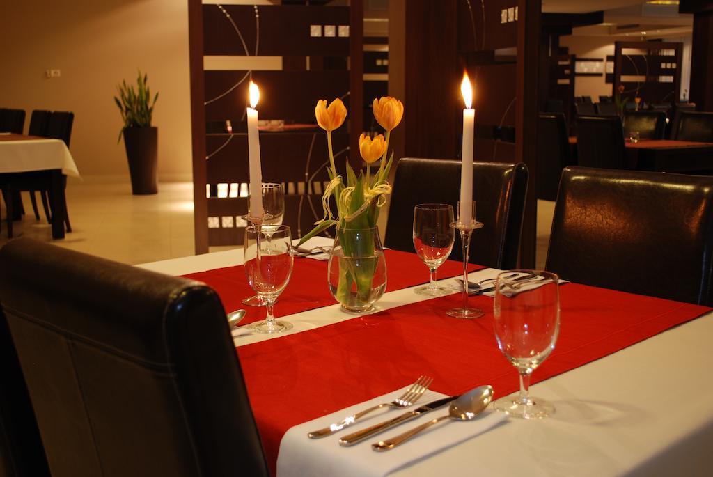 Hotel Zajazd Mazowsze Slupno Екстериор снимка
